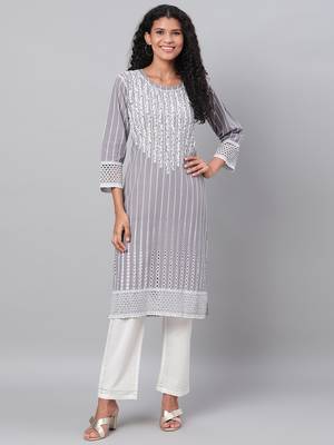 Myshka Women's Grey Embroidrey 3/4 Sleeve Cotton Round Neck Casual Kurta 1