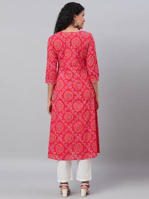 Myshka Women's Red Printed 3/4 Sleeve Cotton Round Neck Casual Kurta & Pant Set 2
