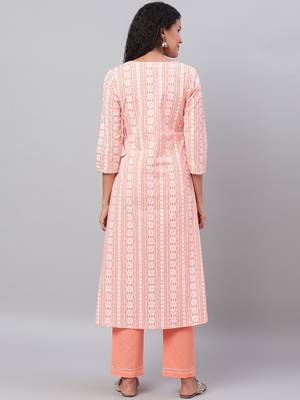 Myshka Women's Peach Printed 3/4 Sleeve Cotton V Neck Casual Kurta & Pant Set 2