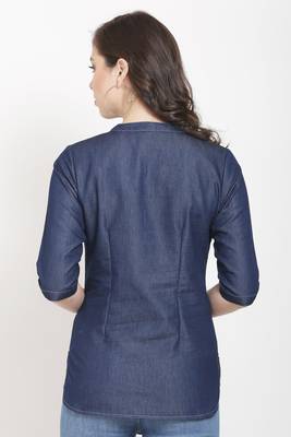 Navy-blue printed denim crop-tops 2