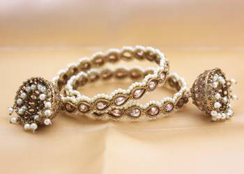 Set of 2 Golden Kundan Beaded Jhumki by Leshya 1