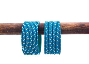 Green bangles-and-bracelets 1