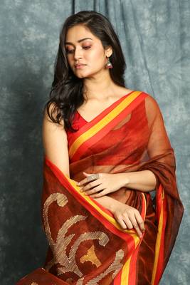 Brown woven linen saree with blouse 4