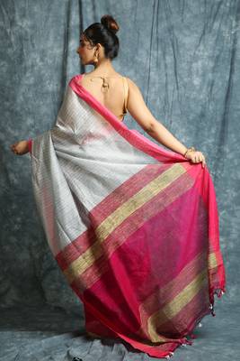 Grey woven bengal handloom saree with blouse 3