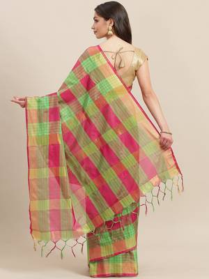 Green woven art silk saree with blouse 2