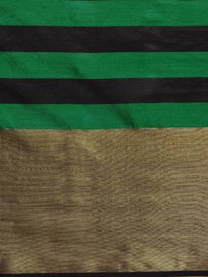 Green woven blended cotton saree with blouse 3