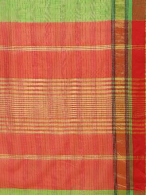 Green woven blended cotton saree with blouse 4