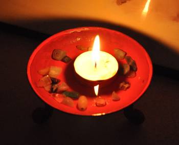 Hand Painted Orange Tea Light Candle Holder Wrought Iron Candle Stand (2 X 4.5 Inch) 4
