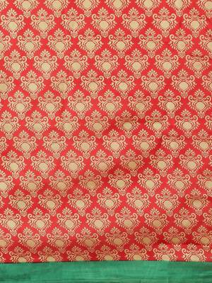 Red printed art silk saree with blouse 5