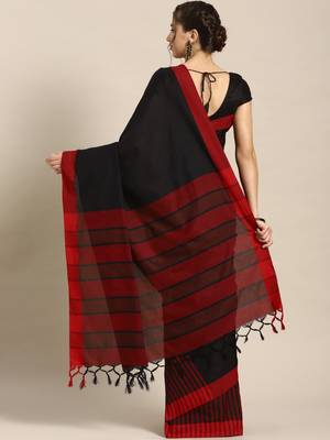 Black woven blended cotton saree with blouse 2