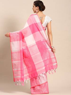 Pink woven blended cotton saree with blouse 2