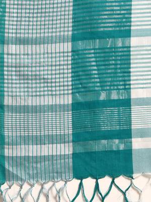 White woven blended cotton saree with blouse 4