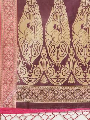 Pink printed art silk saree with blouse 4