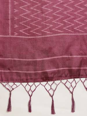 Pink printed art silk saree with blouse 4