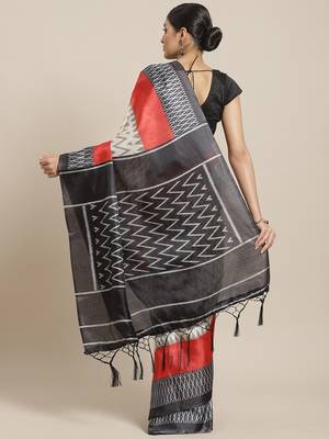 Black printed art silk saree with blouse 2