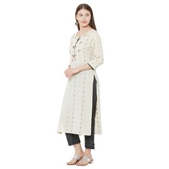 Os by Fourbuttons Womens Cotton Cream Kurta Set 2