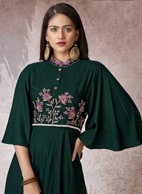 Green embroidered rayon long-kurtis 2