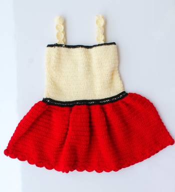 Red hand woven woolen blends kids-frocks 2