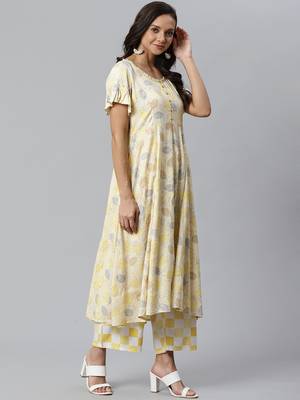 Cream and Yellow printed kurta with palazzos Set 3