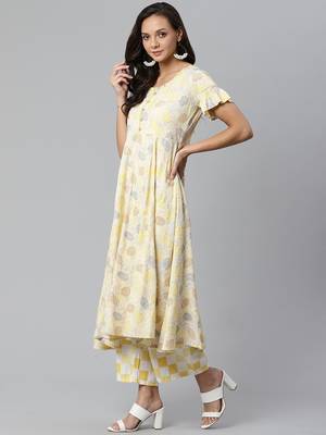 Cream and Yellow printed kurta with palazzos Set 4
