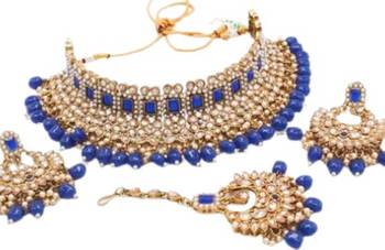 Blue necklaces 1