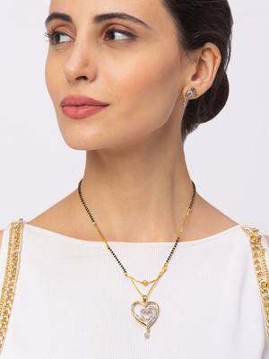 american diamonds Yellow Gold Necklaces and earings 2