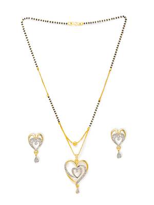 american diamonds Yellow Gold Necklaces and earings 3