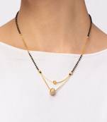 american diamonds Yellow Gold Necklaces