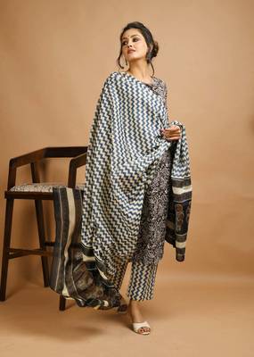 Black kalamkari cotton salwar 2