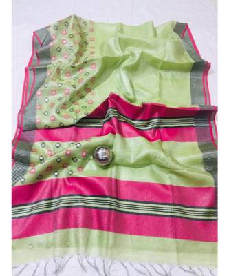 green Handcrafted tissue linen saree with jacquard woven design 1