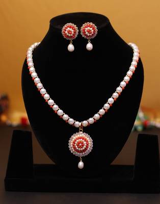 Natural Fresh Water Pearl Set 4