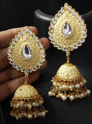 Cream Meenakari Huge Tilak Tops Jhumki Earrings Set 1