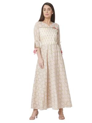 Os by Fourbuttons Women's Chanderi Silk Cream Gown 1