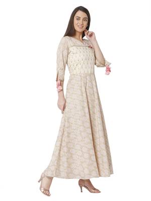 Os by Fourbuttons Women's Chanderi Silk Cream Gown 3
