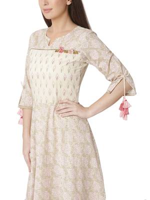 Os by Fourbuttons Women's Chanderi Silk Cream Gown 6