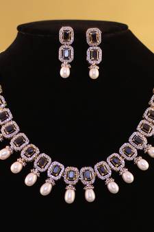 Multicolor pearl necklace-sets