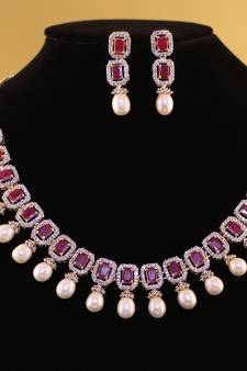 Multicolor pearl necklace-sets