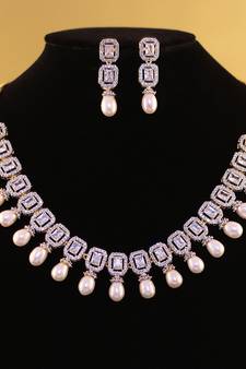 Multicolor pearl necklace-sets