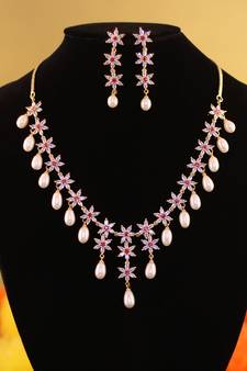 Multicolor pearl necklace-sets