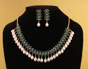 Multicolor pearl necklace-sets 1