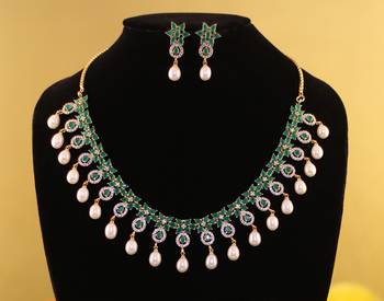 Multicolor pearl necklace-sets 1