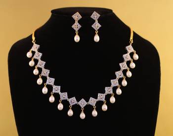 Multicolor pearl necklace-sets 1