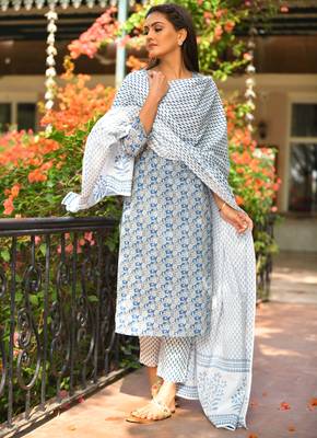 Floral Printed Cotton Suit Set 1