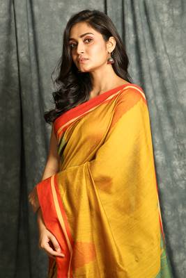 Yellow woven blended cotton saree with blouse 4