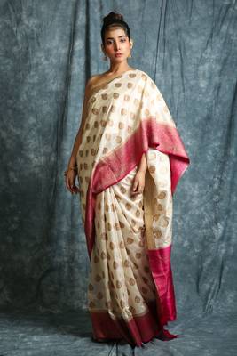 Off white woven silk saree with blouse 1