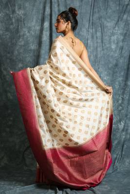Off white woven silk saree with blouse 3