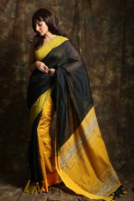 Black woven blended cotton saree with blouse 2
