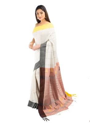 Bunkaari India Women Cotton Blend Jamdani Kaantha saree 3