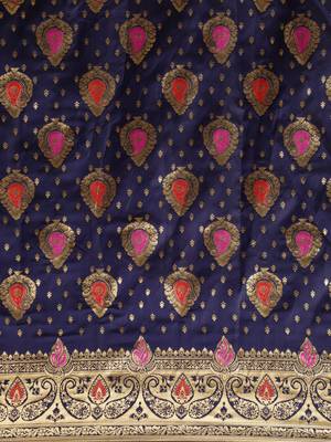 Navy & Gold-Toned Silk Blend Woven Design Banarasi Saree 3