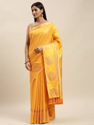 Yellow & Gold-Toned Silk Blend Checked Banarasi Saree 1